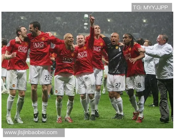 盘点足坛身披13号球衣的传奇球星与他们在绿茵场上的经典瞬间