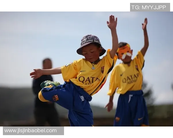 足球巨星们的骑行之旅：驰骋绿茵场外的速度与激情