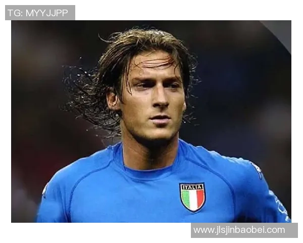 全球十大最帅足球球星排行 他们不仅踢球还拥有迷人外貌